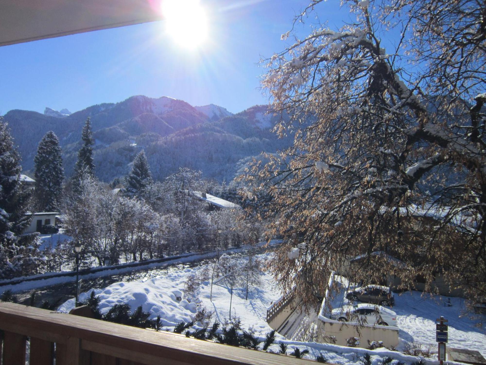 Logis Hotel Gai Soleil Samoens Ngoại thất bức ảnh